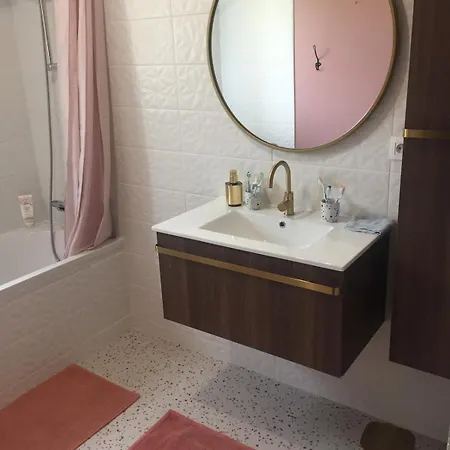 Le Coin Des Piplettes Holiday home