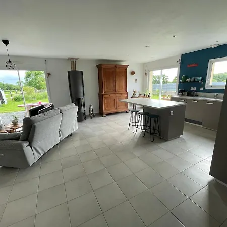 Holiday home Le Coin Des Piplettes Le Dezert